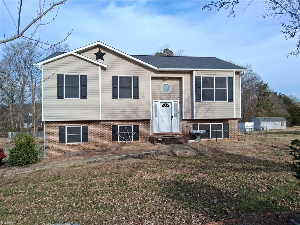 1034 Kentland Drive, King, NC 27021 - Image #1