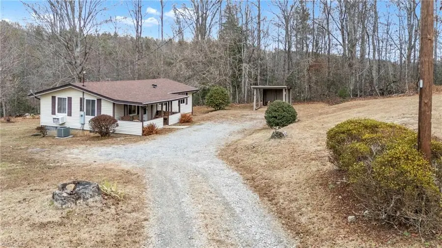 247 Carlton Road, Boomer, NC 28606 - Image #3