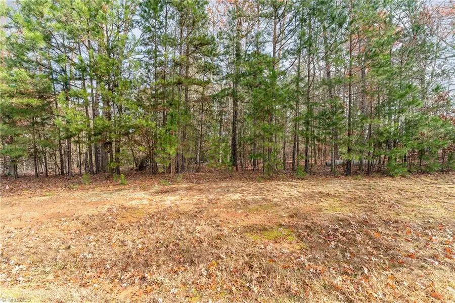 117 Starboard Reach, Lexington, NC 27292 - Image #2