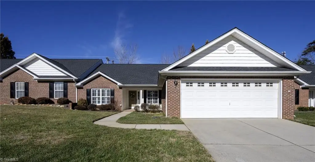 2082 Hibiscus Lane, Kernersville, NC 27284 - Image #1