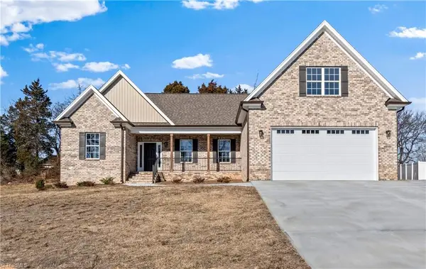 159 Wynnfall Drive, Lexington, NC 27295