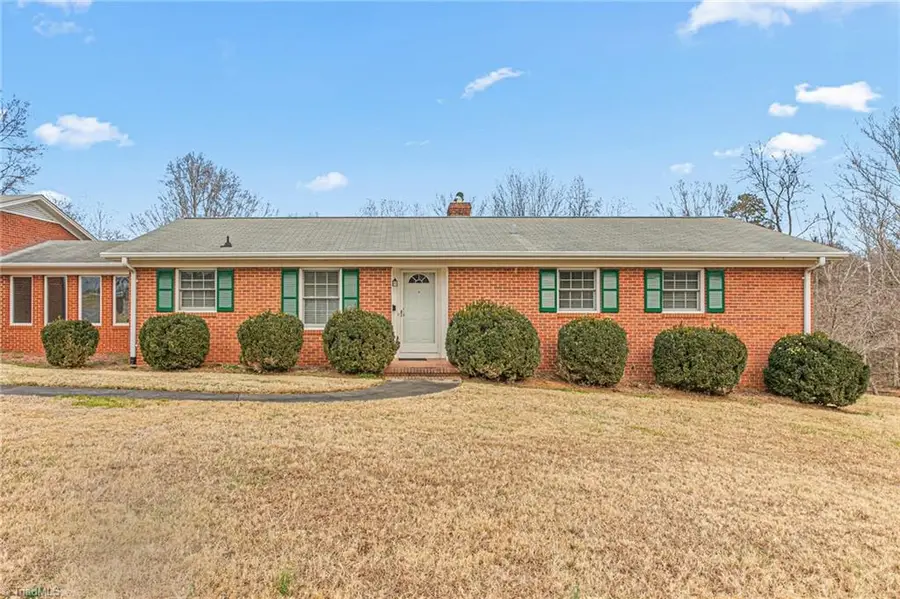 209 Dillard Street, Mebane, NC 27302 - Image #3