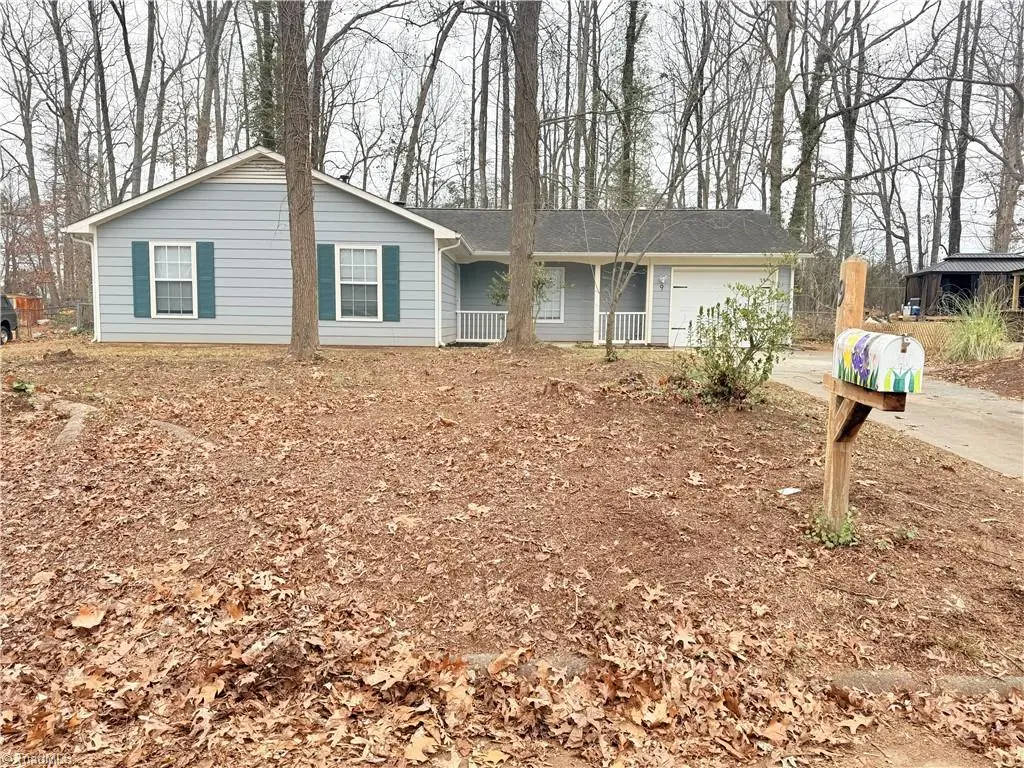 9 Bellows Court, Greensboro, NC 27407 - Image #1