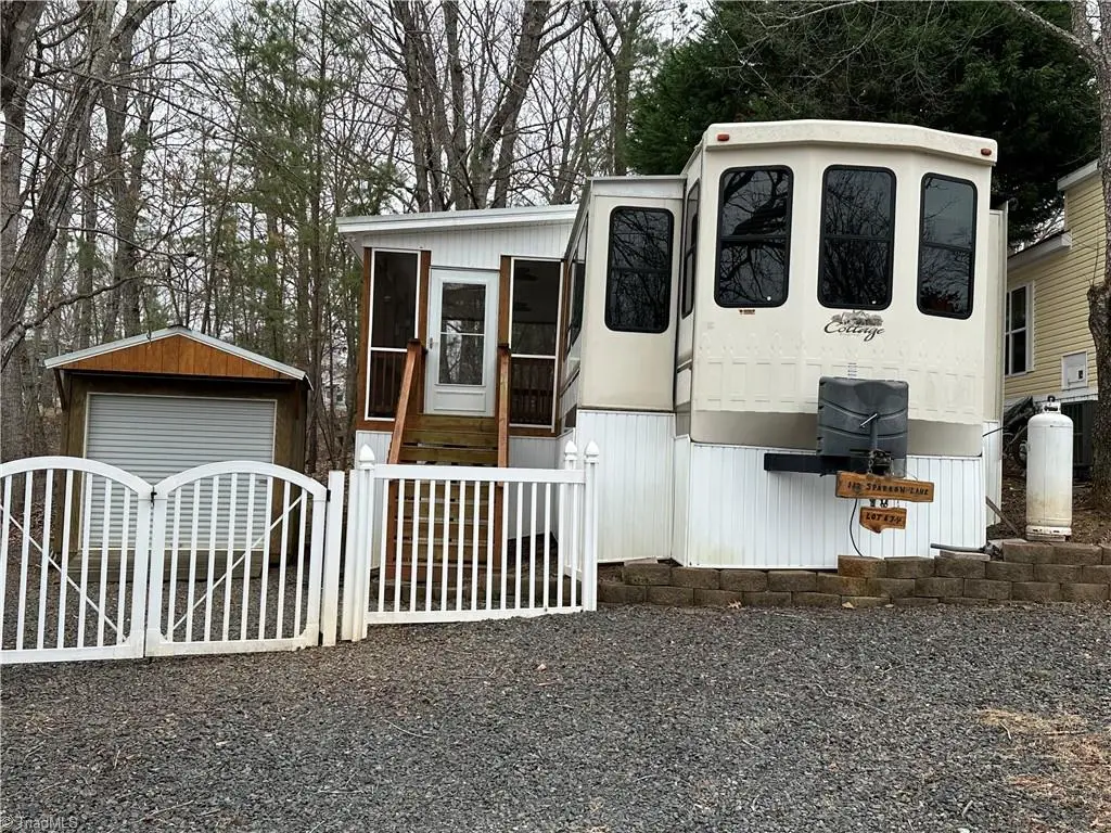 112 Sparrow Lane, New London, NC 28127 - Image #1