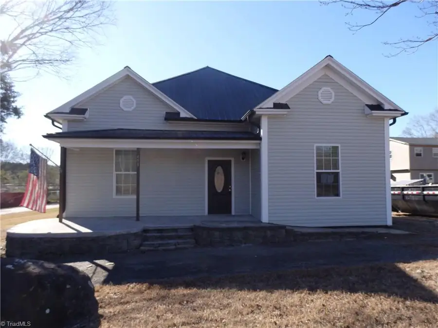 491 W Peacock Avenue, Denton, NC 27239 - Image #3