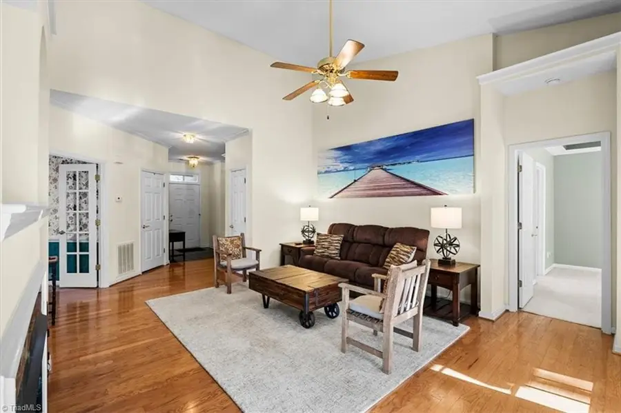 118 Riverwalk Lane, Jamestown, NC 27282 - Image #2