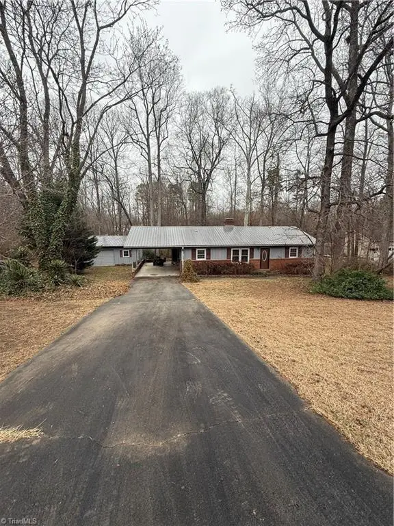 163 E Meadow Road, Thomasville, NC 27360 - Image #3