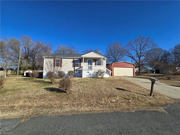 905 Hunt Street, Burlington, NC 27217