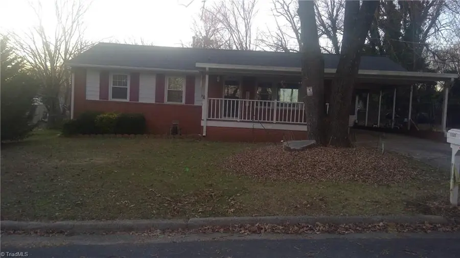 3303 Frost Place, Greensboro, NC 27405 - Image #2