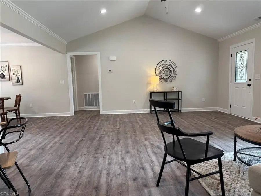 164 Holland Lane, Thomasville, NC 27360 - #3