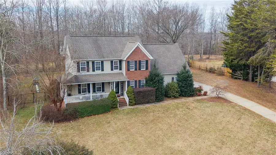 107 Cottonwood Lane, Summerfield, NC 27358 - Image #2