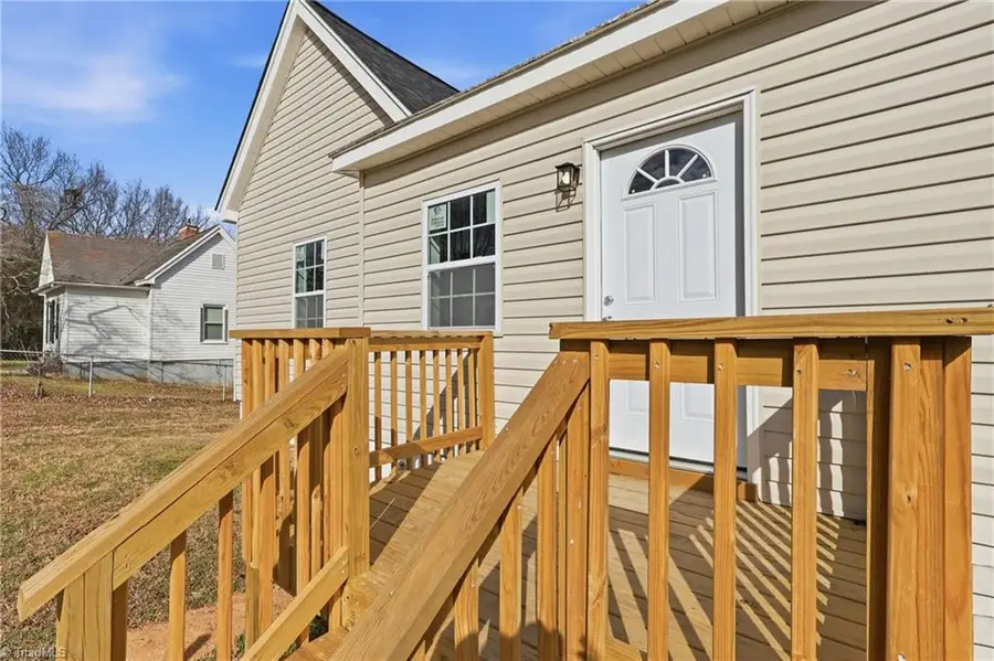 408 Seaman Street, Winston Salem, NC 27103 - Image #2