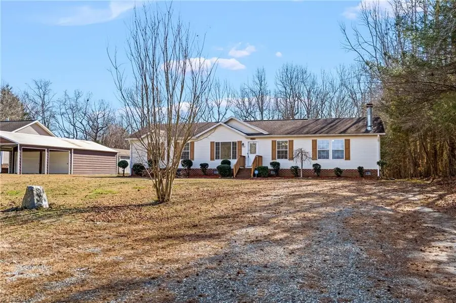 7182 Nc Highway 49 N, Liberty, NC 27298 - Image #2