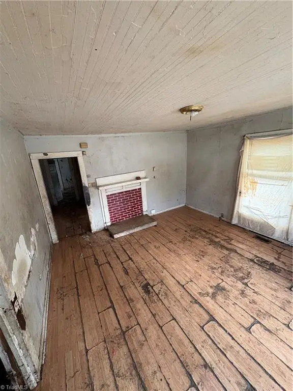 1309 Pershing Street, High Point, NC 27260 - Image #2