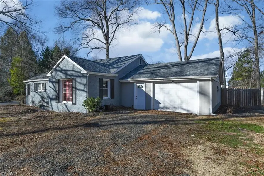 2924 Monterey Street, Greensboro, NC 27406 - Image #3