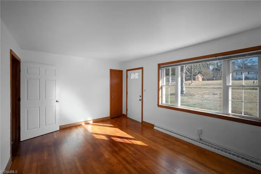 5021 Selena Street, Winston Salem, NC 27106 - Image #3