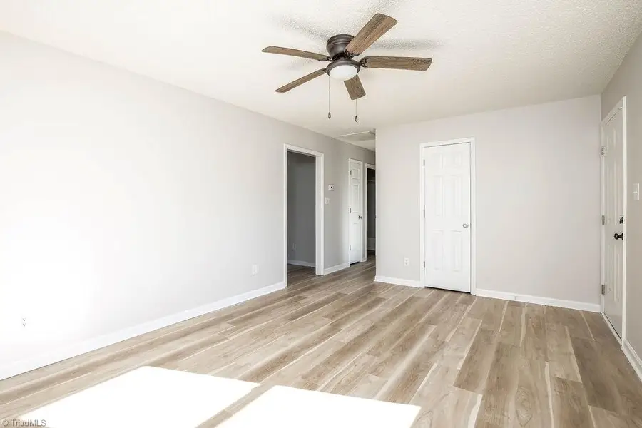 3003 E Wendover Avenue, Greensboro, NC 27405 - Image #2