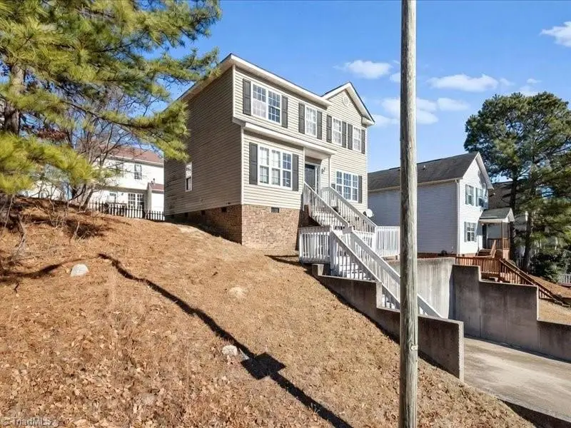 4720 Valley Stream Drive, Raleigh, NC 27616 - Image #3