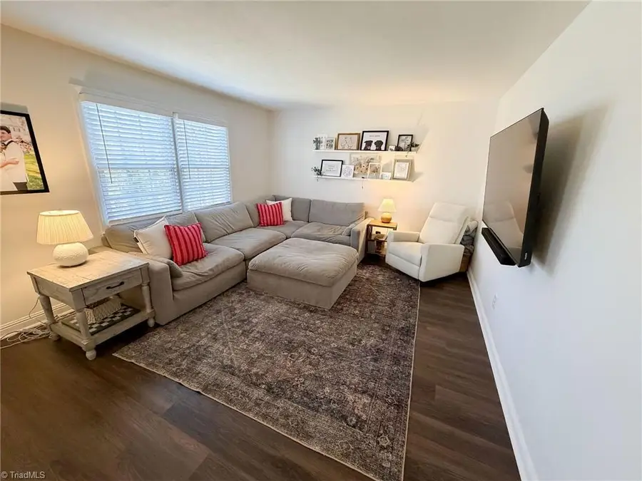 165 Summerglen Drive, Lewisville, NC 27023 - Image #2