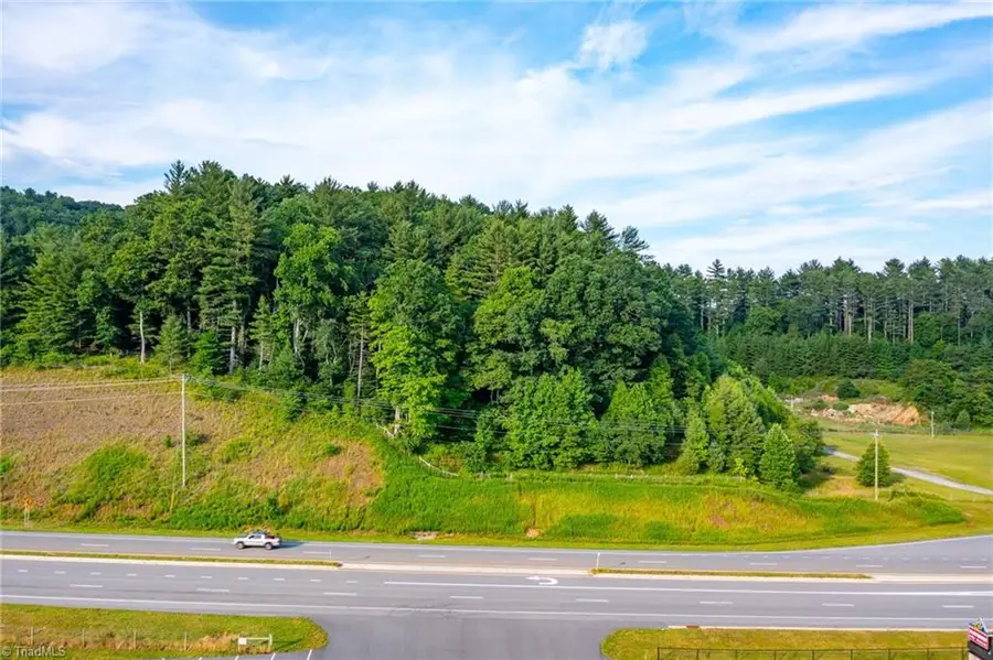 221 Us Highway 221 S, Fleetwood, NC 28626 - Image #3