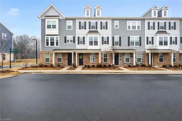 4326 Reed Creek Drive, Sherrills Ford, NC 28673