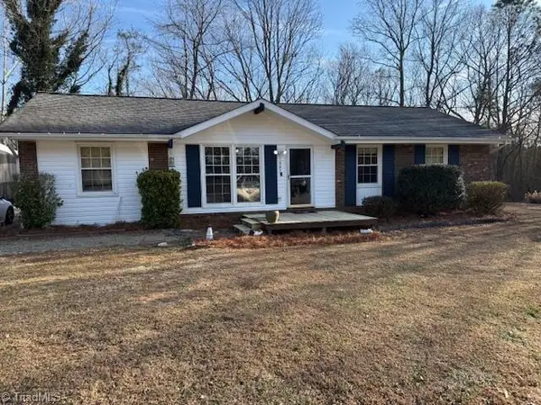 1003 Osborne Sunset Drive, North Wilkesboro, NC 28659