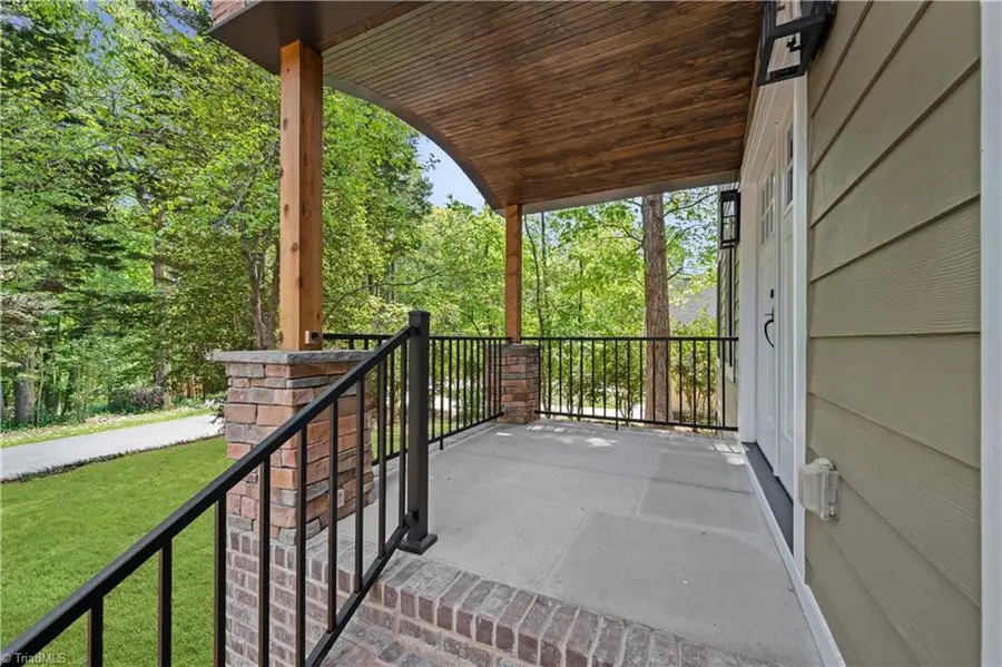 4814 Selwyn Drive, Winston Salem, NC 27104 - #3