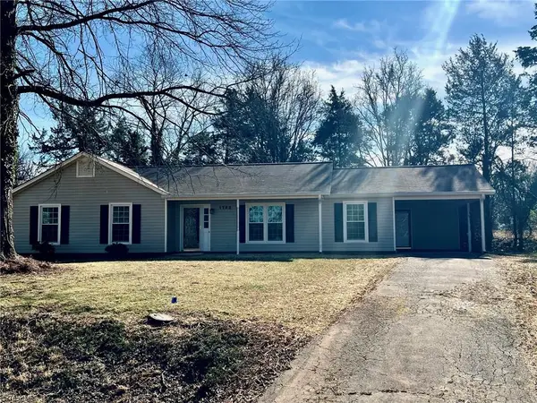 1783 Ryefield Court, Kernersville, NC 27284