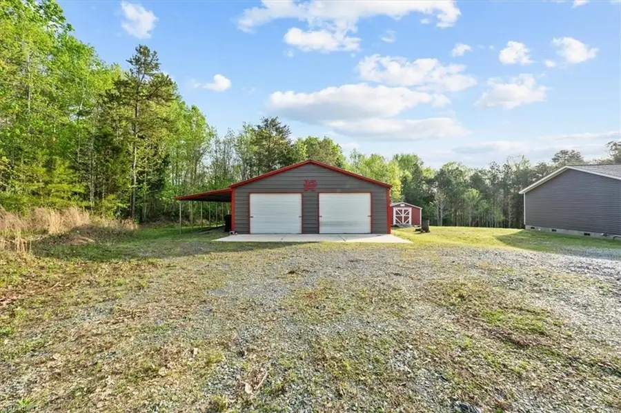 6916 Lawrence Farm Lane, Randleman, NC 27317 - Image #3