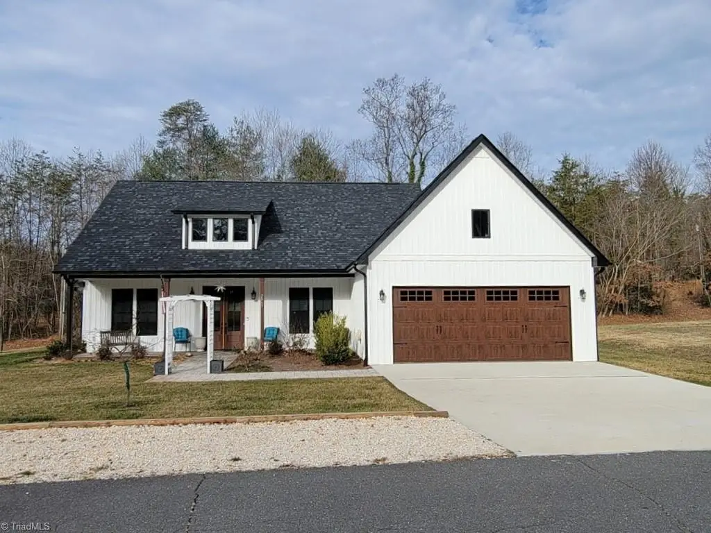 2065 Cynthia Drive, Mount Airy, NC 27030 - Image #1