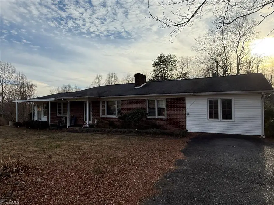 2282 Old Pipers Gap, Cana, VA 24317 - Image #2