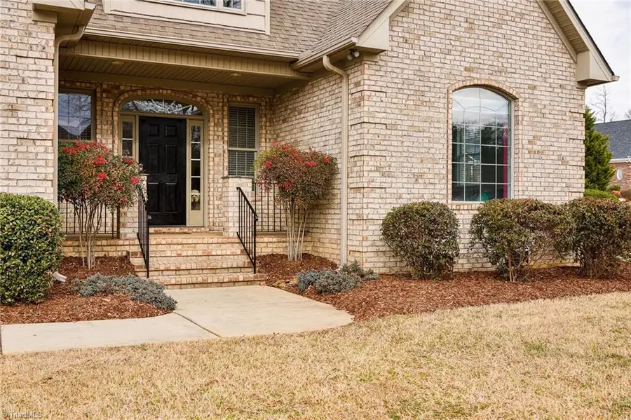 3723 Apple Orchard Cove, High Point, NC 27265 - Image #3
