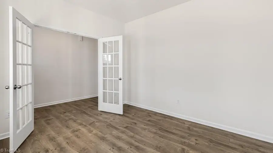 3019 Middle Creek Lane, Greensboro, NC 27405 - #3