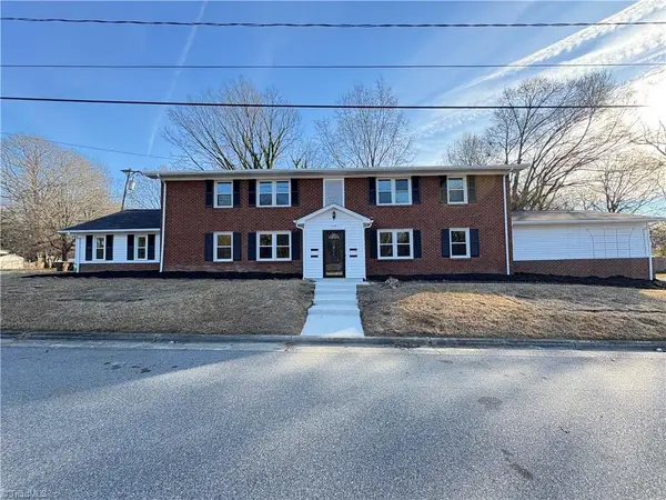 1406 Ohenry Boulevard, Greensboro, NC 27405