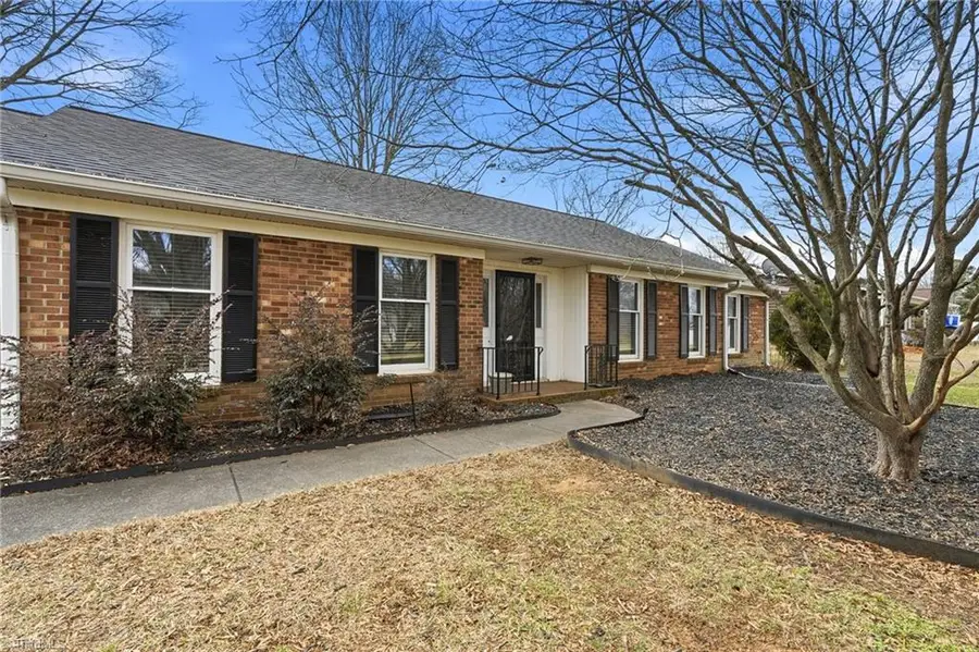 316 Derby Street, Kernersville, NC 27284 - Image #3