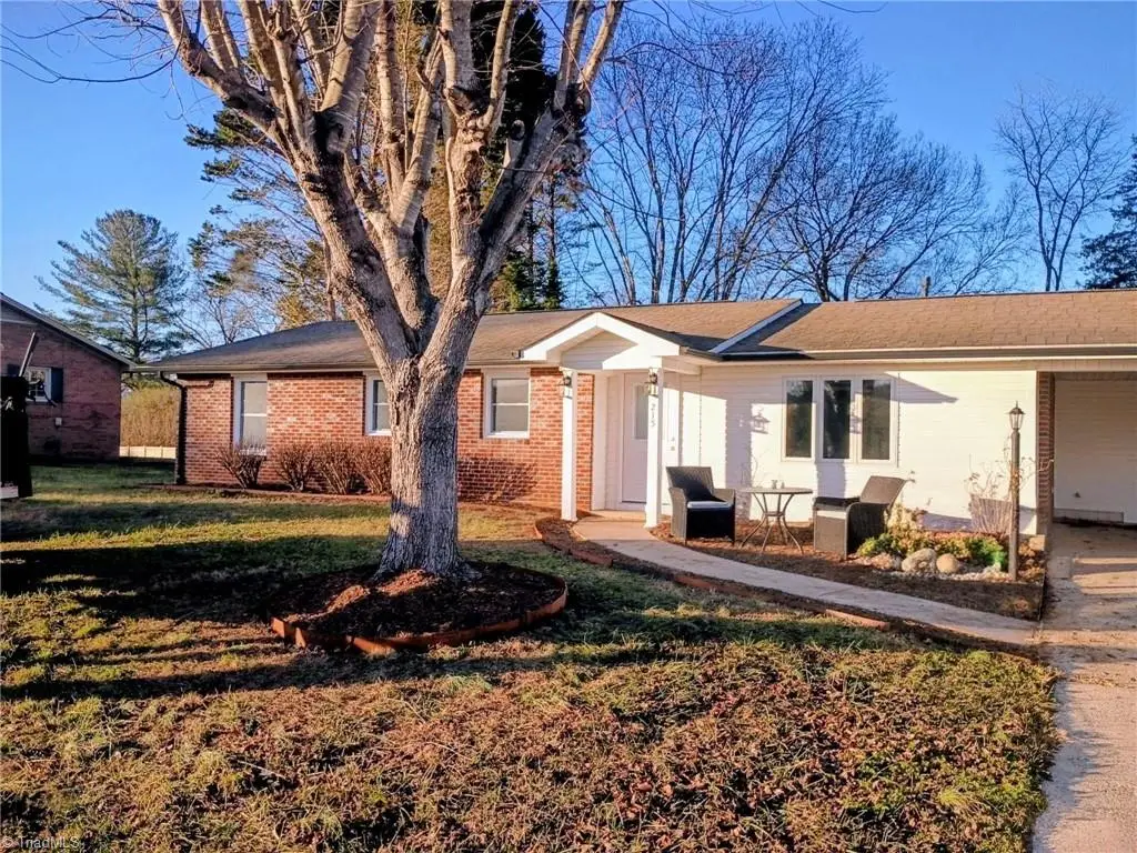 215 Oakwoods Lane, Wilkesboro, NC 28697 - #1