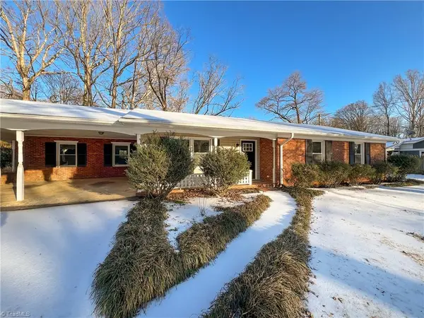 3015 Wonderwood Drive, Winston-Salem, NC 27103