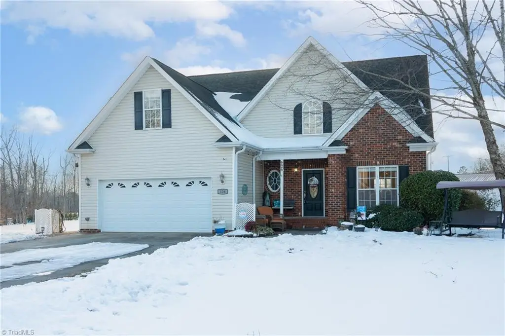 126 Crystal Ridge Drive, Lexington, NC 27295 - #1
