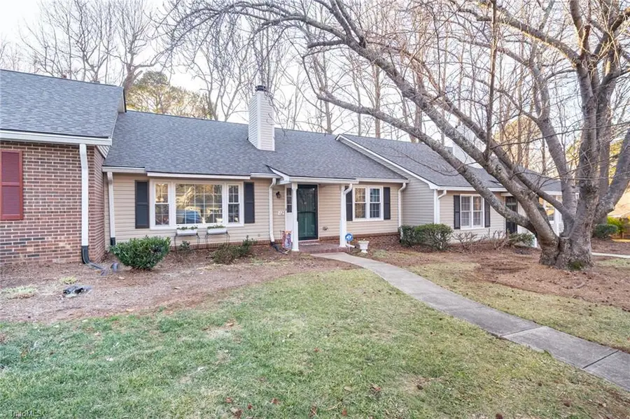 12 Brownstone Lane, Greensboro, NC 27410 - #3