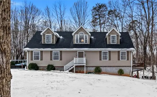 1012 Tuckda Way, Hamptonville, NC 27020