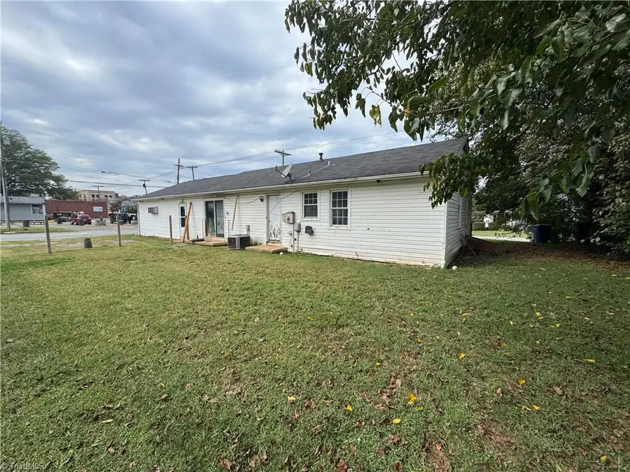 201 E Harden Street, Graham, NC 27253 - Image #3