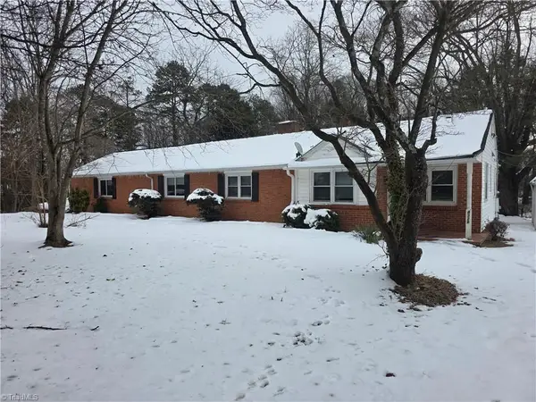 4328 Stokesdale Avenue, Winston-Salem, NC 27101