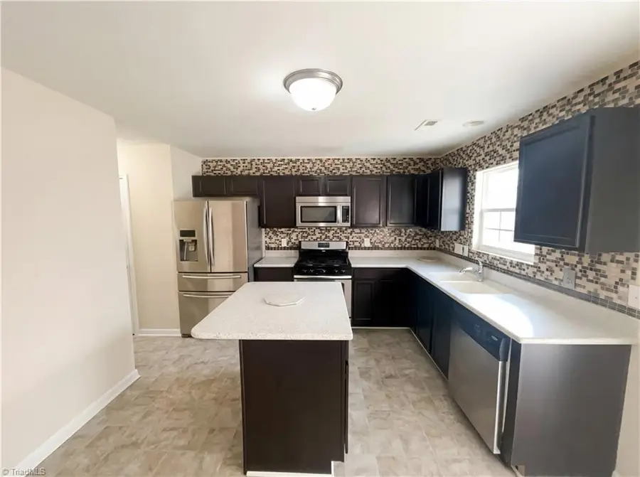 2518 Macleod Street, Burlington, NC 27217 - Image #2