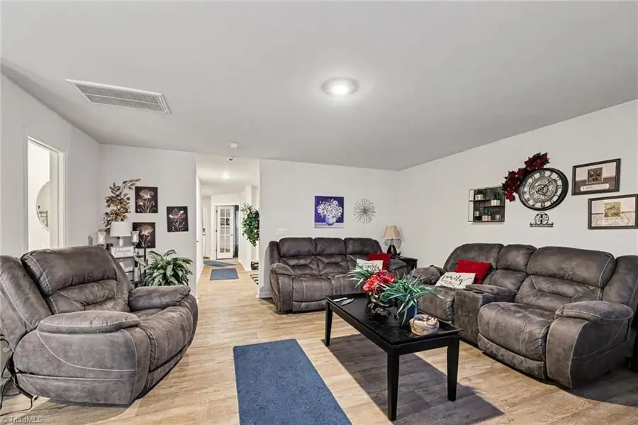 236 Ashfield Lane, Lexington, NC 27292 - #3