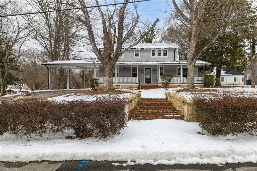 1102 Courtland Avenue, Reidsville, NC 27320 - #2