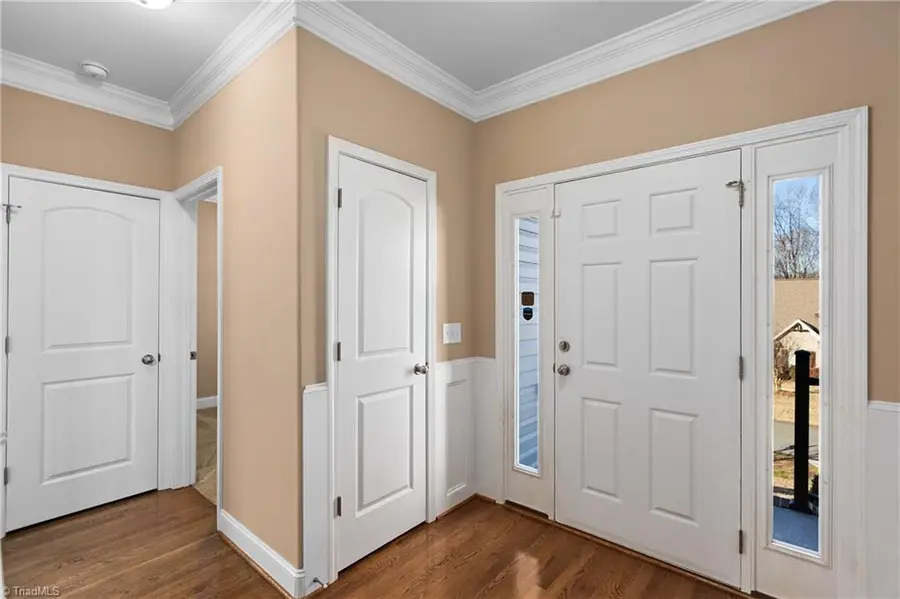 325 High Knoll Drive, Walkertown, NC 27051 - #3