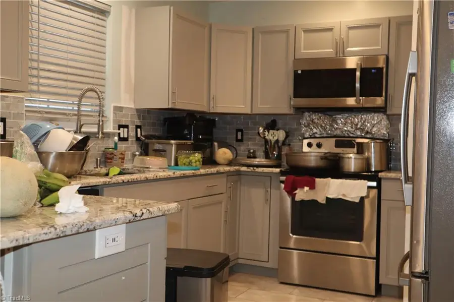 4743 Hamilton Cir, Charlo Hamilton Circle, Charlotte, NC 28216 - Image #2