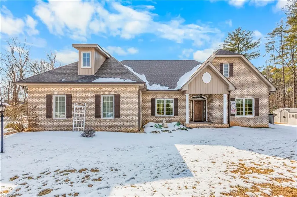 153 Woodridge Drive, Mount Airy, NC 27030 - #1