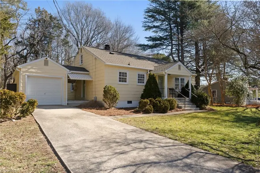 2865 Quincy Drive, Winston Salem, NC 27103 - #2