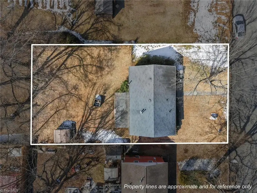 3217 London Road, Greensboro, NC 27405 - #2